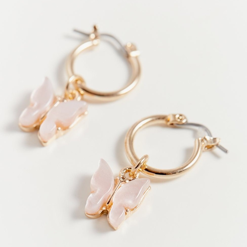 NWT UO Mini Butterfly Charm Earring - Picture 5 of 5